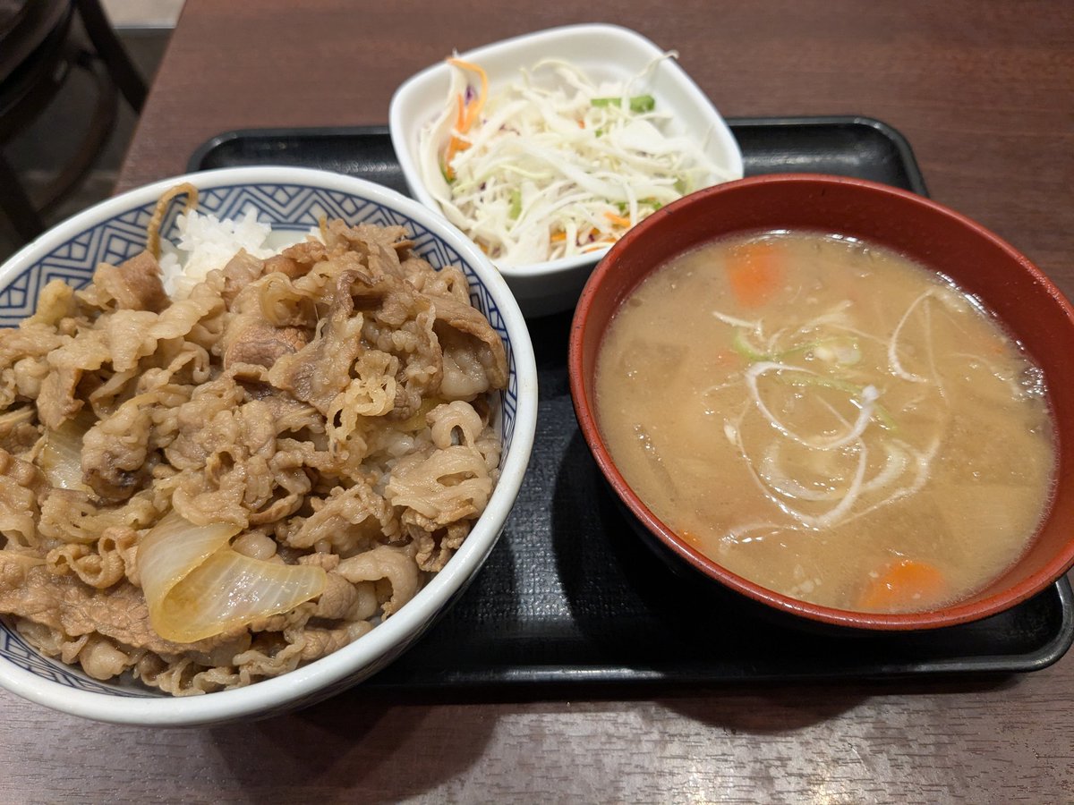 おはようございます。
頑張るぞ💪