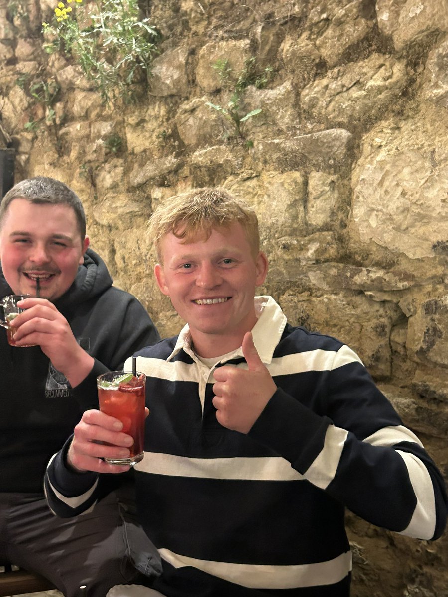 Put your thumbs up if you got lots of runs today