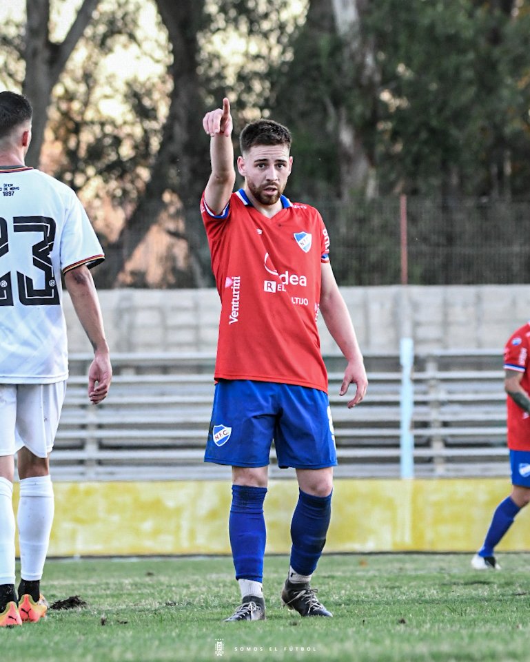 ✅️ ¡𝑭𝑰𝑵𝑨𝑳 𝑫𝑬𝑳 𝑷𝑨𝑹𝑻𝑰𝑫𝑶!

📍Parque Liebig's 

Nacional de Salto es el campeón de la Copa Amateur tras vencer 4-1 en la tanda de penales a Deutscher.