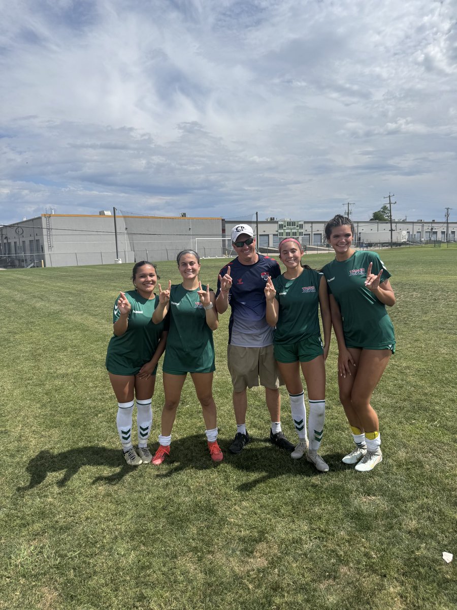 CPHSWomenSoccer's tweet photo. It's always a honor in coaching a TASCO all star game, but to coach the talent of region 4 was a blessing in itself.  These girls can ball with a 8-0 win against region 3.  
Meredith 4 goals and MVP
Sofia another career shutout
@CoachQCPProud @CPHS_Sports @tascosoccer @var_austin https://t.co/jZKDOP5BoK
