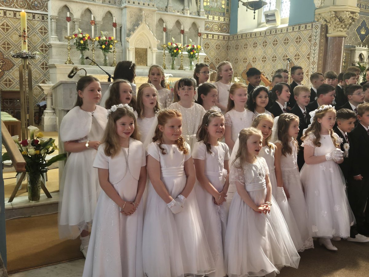 A lovely day to celebrate the class of 2025s First Holy Communion. We hope you enjoyed the celebrations after. Well done on all your preparations you were fantastic!