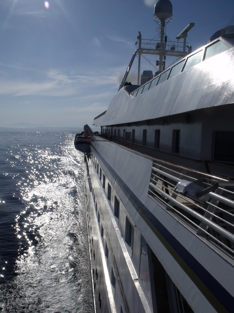 Graham Andrew tweet media