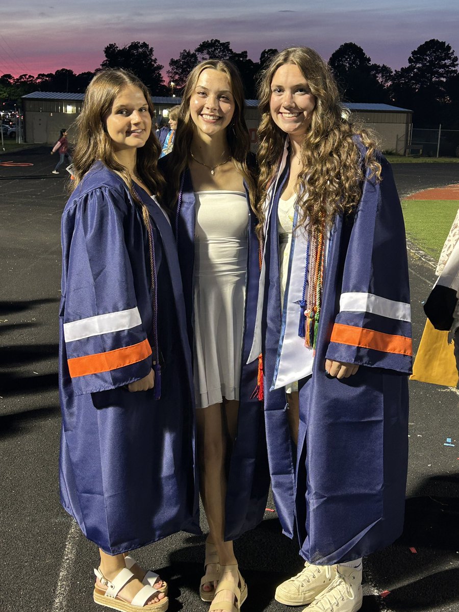 Congratulations to our 3 graduates! We’re so excited to see what they accomplish in their futures!!