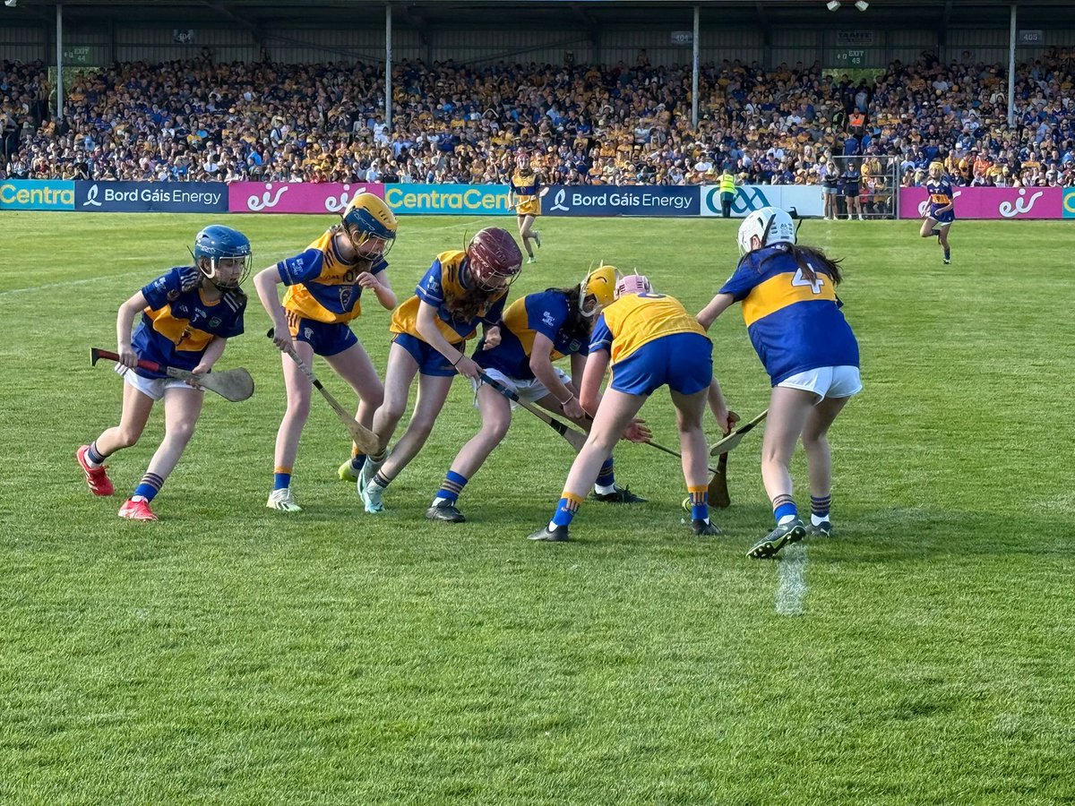 CnambunscolanChlair (@cnambanchlair) on Twitter photo Comhghairdeas Cailiní Primary Game Camogie 2025. A super display of skill in Cusack Park, Ennis - camogie at its best <a href="/ClareCamogie/">OfficialClareCamogie</a> <a href="/TippCumanNamBun/">Tipperary Cumann na mBunscol</a> <a href="/cnambnaisiunta/">Cumann na mBunscol</a> <a href="/TipperaryGAA/">Tipperary GAA</a> Comhghairdeas Cailiní Primary Game Camogie 2025. A super display of skill in Cusack Park, Ennis - camogie at its best <a href="/ClareCamogie/">OfficialClareCamogie</a> <a href="/TippCumanNamBun/">Tipperary Cumann na mBunscol</a> <a href="/cnambnaisiunta/">Cumann na mBunscol</a> <a href="/TipperaryGAA/">Tipperary GAA</a>