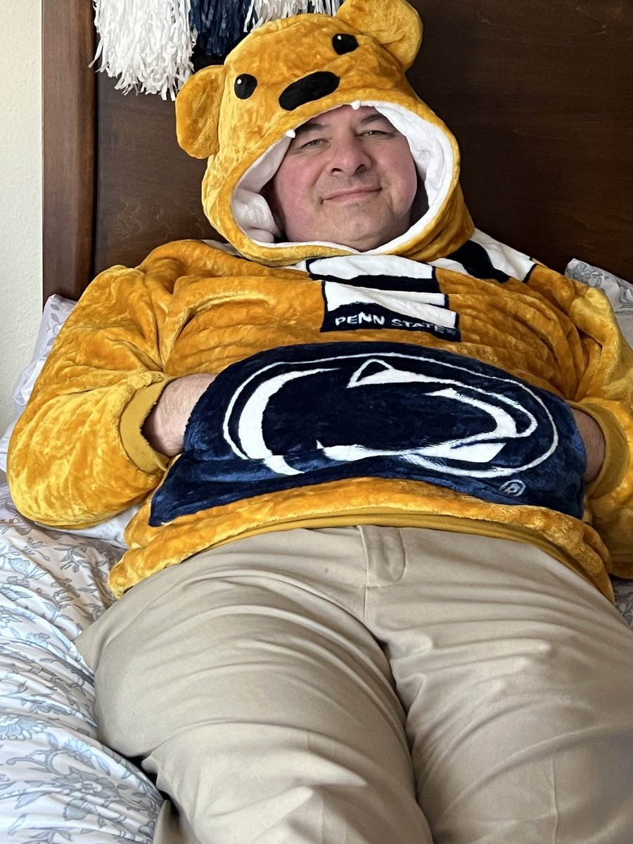CDMalesic's tweet photo. Gathering energy after a full day of walking campus ⁦@PennStateSHM⁩ Skylar Malesic graduates tomorrow! #PSUgrad https://t.co/ZQQO4YehSN