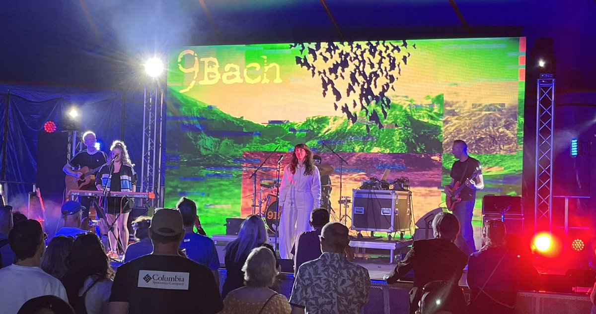 Hoops Hooley tweet media