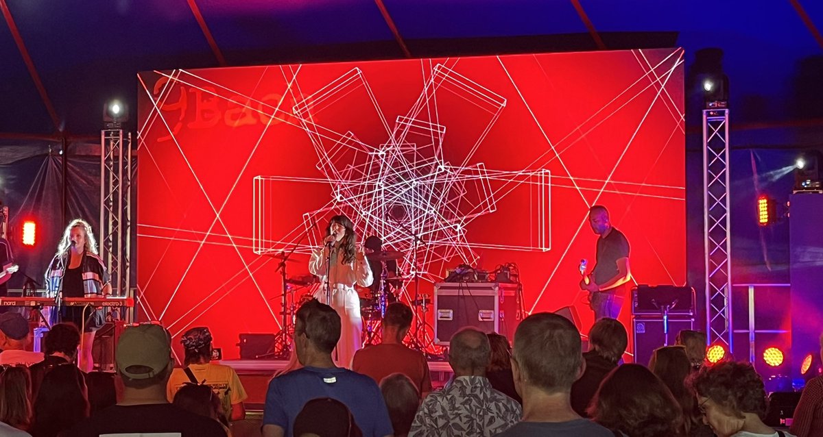 Hoops Hooley tweet media