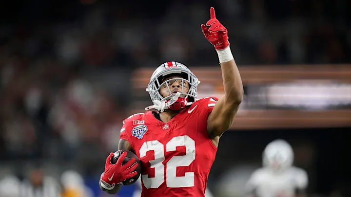 LobosFFDen's tweet image. Rookies I’ve drafted the most this offseason:
- TreVeyon Henderson
- Cam Skattebo
- Jarquez Hunter 👀
- Tre Harris
- Jack Bech
- Terrance Ferguson