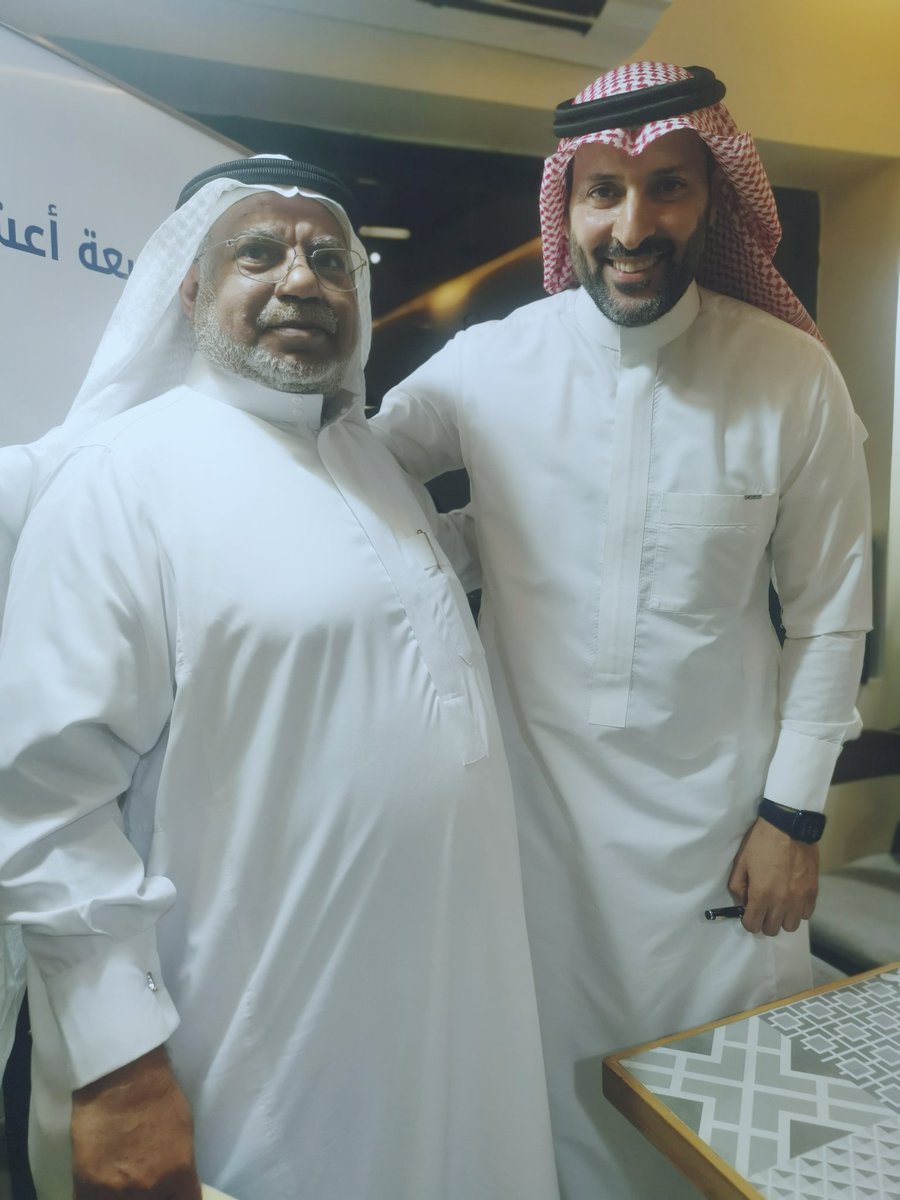 بـٌـٌٌَـٌشُِِـُـُُِـُير آلُـِـِِـِِِـصَّٰـاعِدي (@basheersalim) on Twitter photo <a href="/Habeeb_5/">Habeeb Ali | حبيب المعاتيق</a>
الليلة في طيبة الطيبة طيّر الجميل حبيب المعاتيق طيور الجمال فتخطّف قلوبنا الشعر
فشكرا لهذا الأنيق حرفًا ولطفًا <a href="/Habeeb_5/">Habeeb Ali | حبيب المعاتيق</a>
الليلة في طيبة الطيبة طيّر الجميل حبيب المعاتيق طيور الجمال فتخطّف قلوبنا الشعر
فشكرا لهذا الأنيق حرفًا ولطفًا