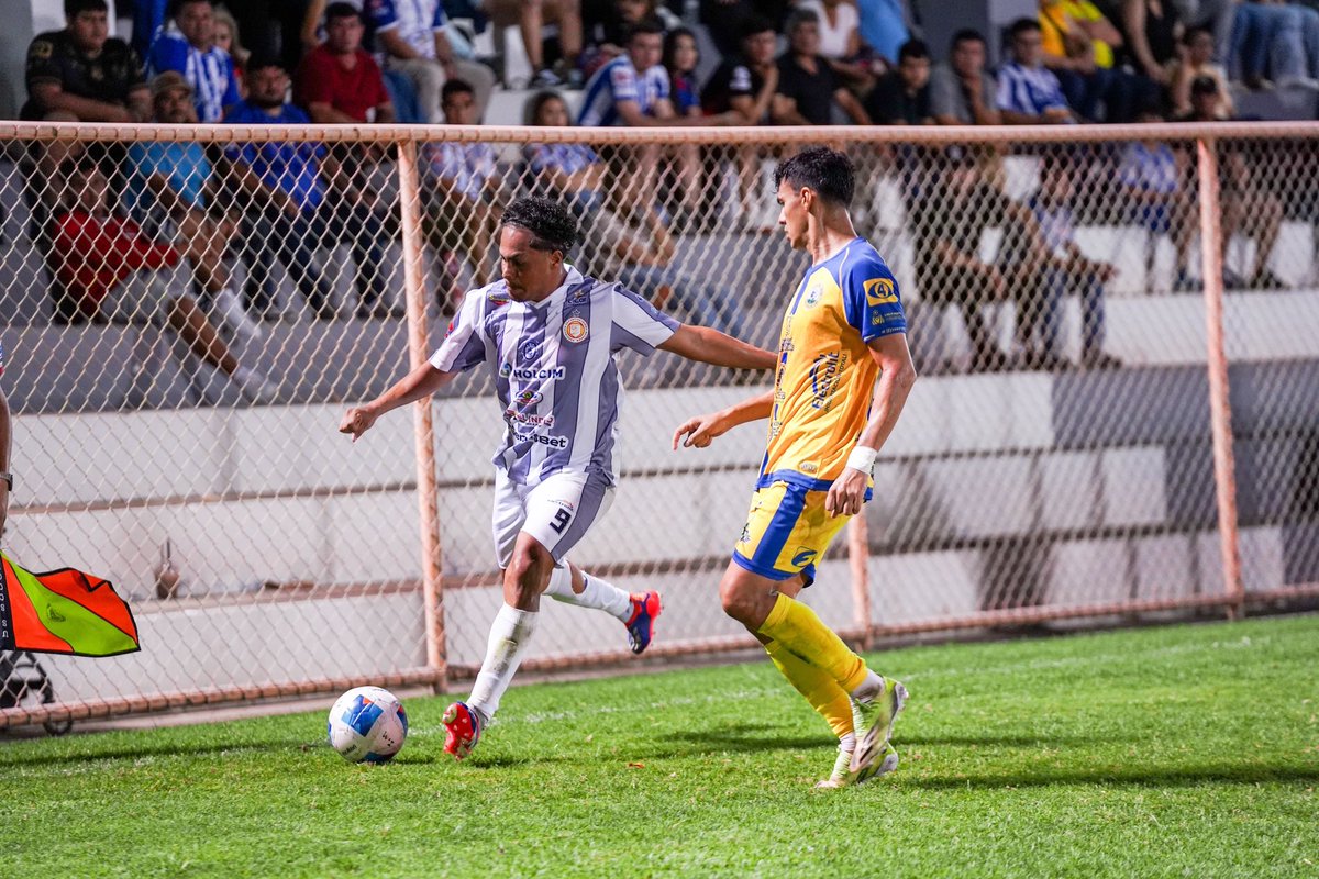 INICIÓ EL SEGUNDO TIEMPO, VAMOS A INTENTARLO.🙌🏼

#ADIMetapán🐆