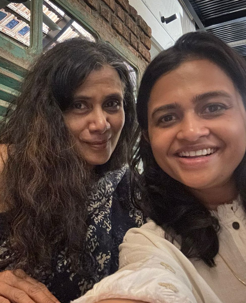 shinieantony's tweet image. Thanks, @monikkamon  and thanks @gostopsofficial for the intuitive questions and warmth, respectively.