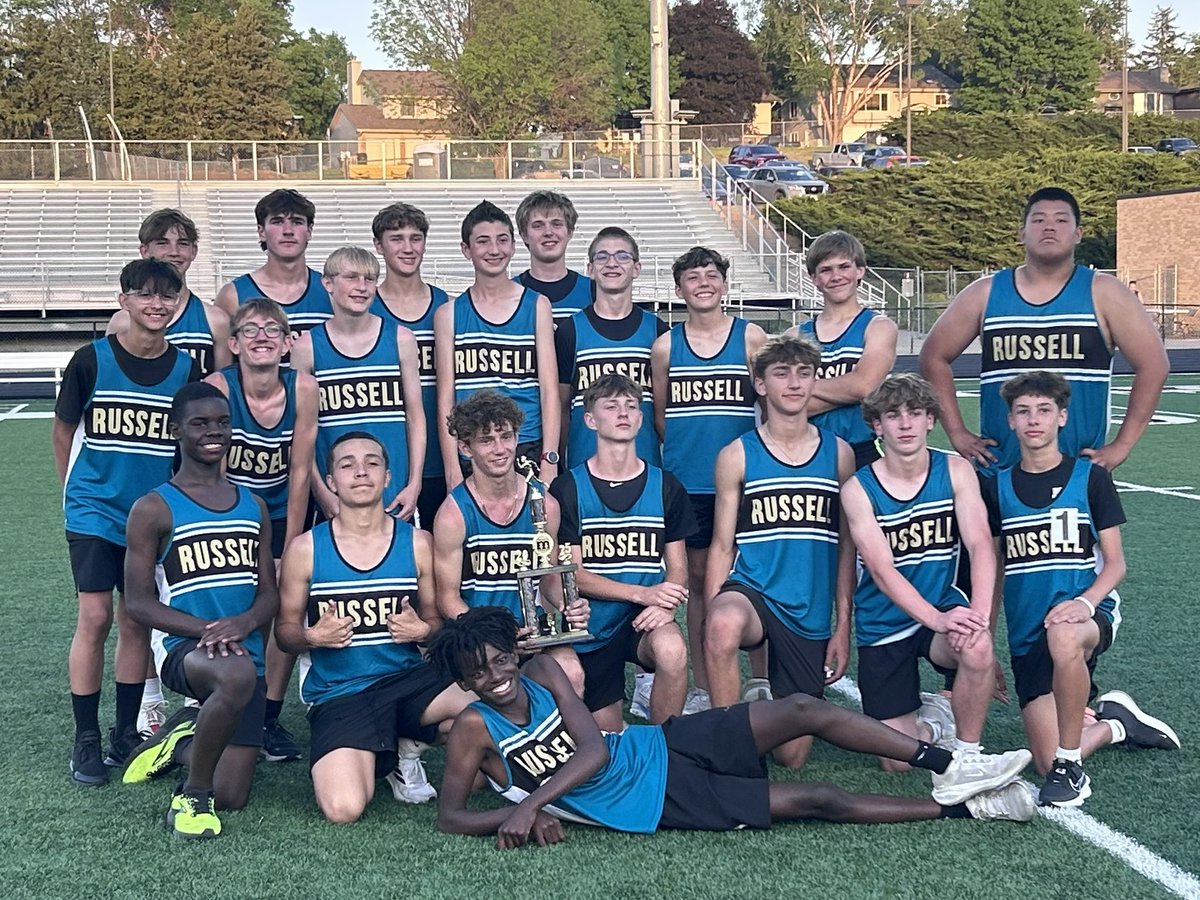 Trish_DeCook's tweet image. Millard Middle School District Championships 2025 - one of my favorite days of the year! Congratulations on a great (and hot) night TWolves!
@Russellacts @mps_russell @RunNebraska
