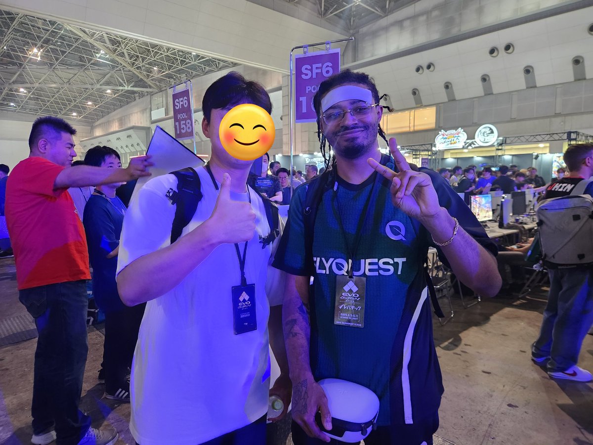 higg (@higg_higg) on Twitter photo Punk was friendlier than anyone else, even in that hot, tense atmosphere.
although our stream match got canceled, it was truly fun
#EVOJapan2025 #EVOJ25 Punk was friendlier than anyone else, even in that hot, tense atmosphere.
although our stream match got canceled, it was truly fun
#EVOJapan2025 #EVOJ25