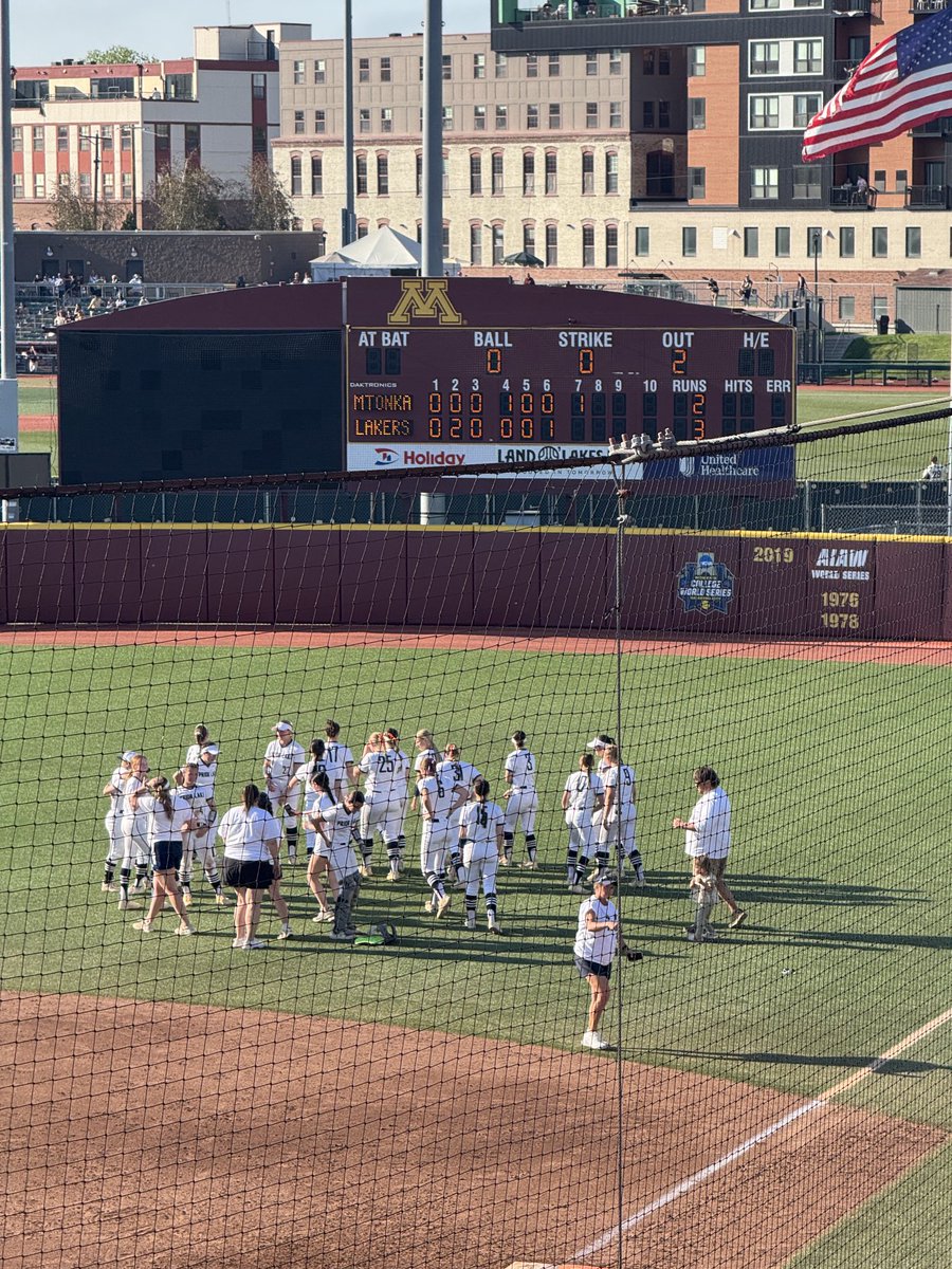 PL Lakers tweet media