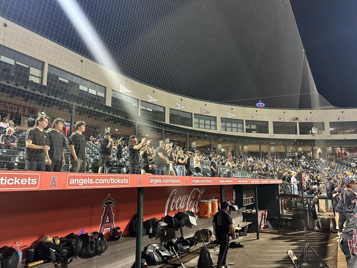 RMAthletics's tweet image. Baseball with a big win against top seed Corona Saturday night at Tempe Diablo. @RMHSBaseball advances to the semi final game against Corona/O’Connor winner Friday 5/16 at Hohokam.