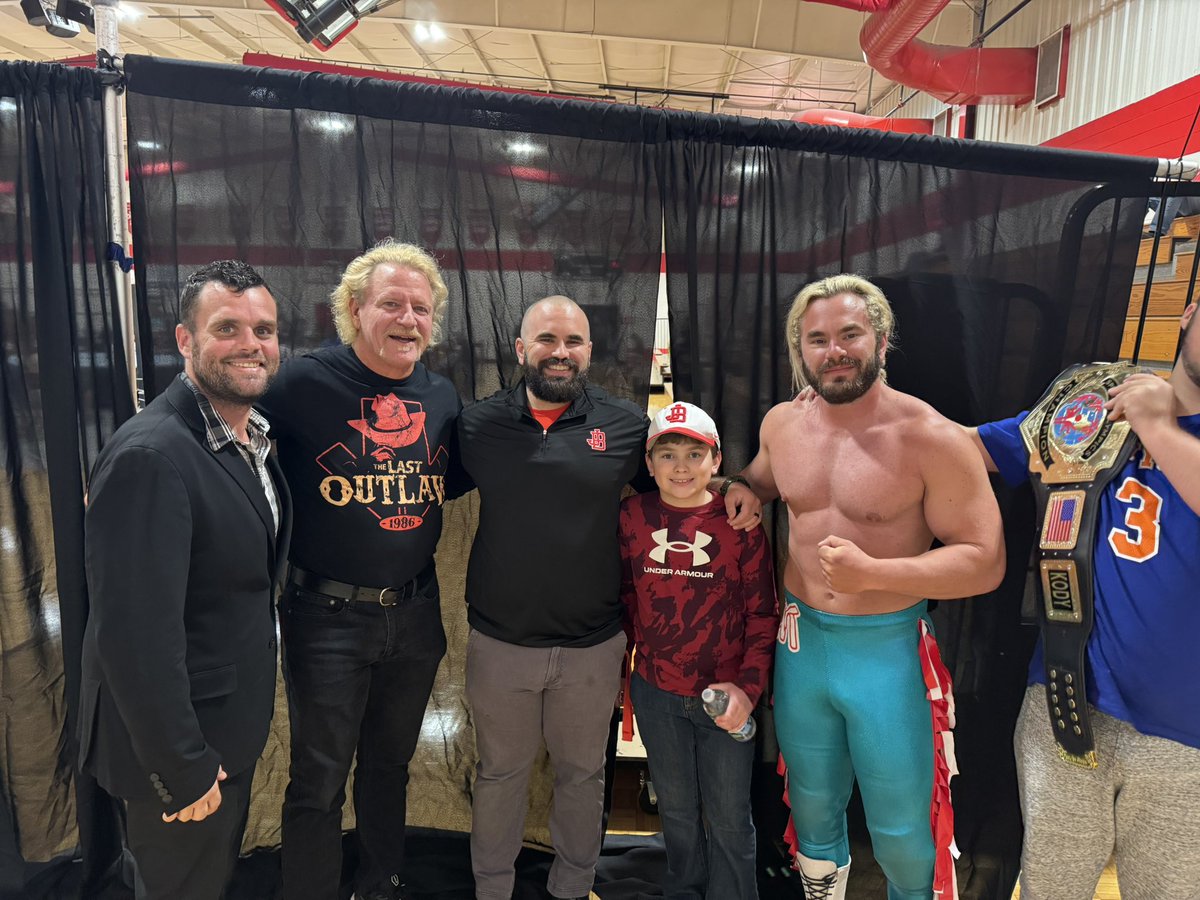 Dr. Cory Willoughby (@coach_willo) on Twitter photo We had a great night of pro wrestling at <a href="/jo_byrns/">Jo Byrns</a>!
<a href="/AlexTaylorBrand/">Alex Taylor</a> <a href="/RealJeffJarrett/">Jeff Jarrett</a> <a href="/ProWrestlingEnt/">Pro Wrestling Entertainment</a> We had a great night of pro wrestling at <a href="/jo_byrns/">Jo Byrns</a>!
<a href="/AlexTaylorBrand/">Alex Taylor</a> <a href="/RealJeffJarrett/">Jeff Jarrett</a> <a href="/ProWrestlingEnt/">Pro Wrestling Entertainment</a>