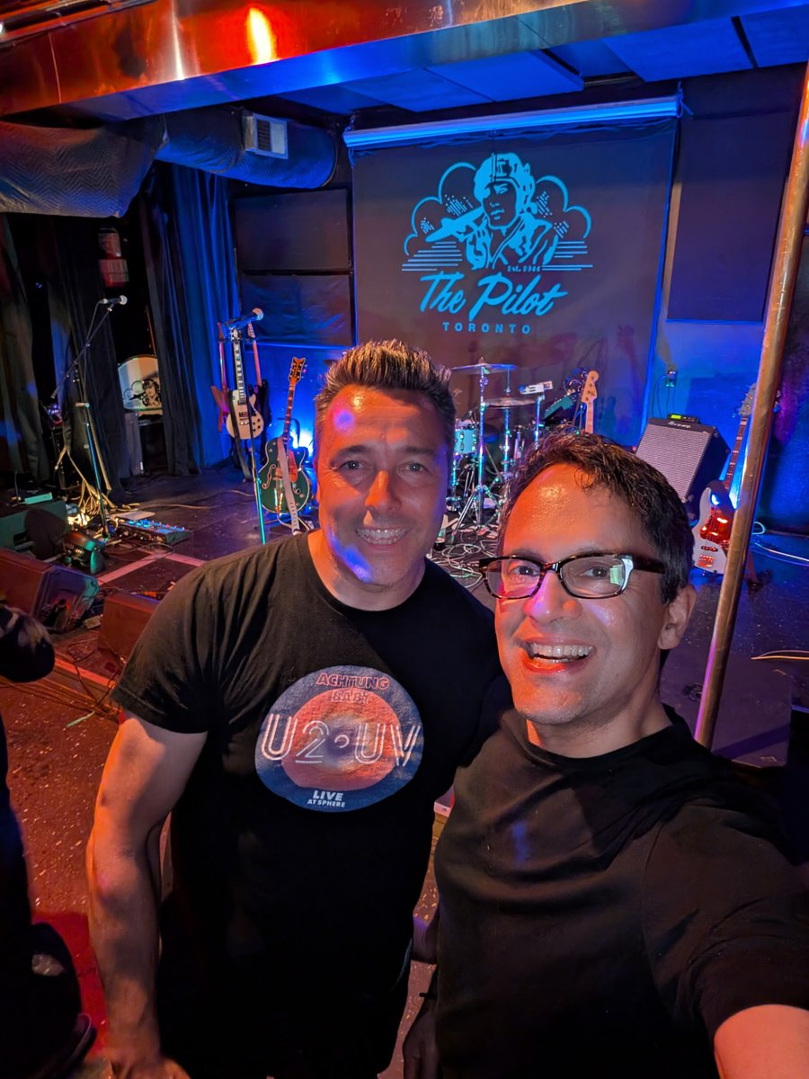 Great @u2 night ⁦<a href="/thepilot_to/">The Pilot</a>⁩ with ⁦<a href="/DanTisch/">Daniel Tisch APR, FCPRS, ICD.D 🇺🇦</a>⁩ - "I Will Follow"