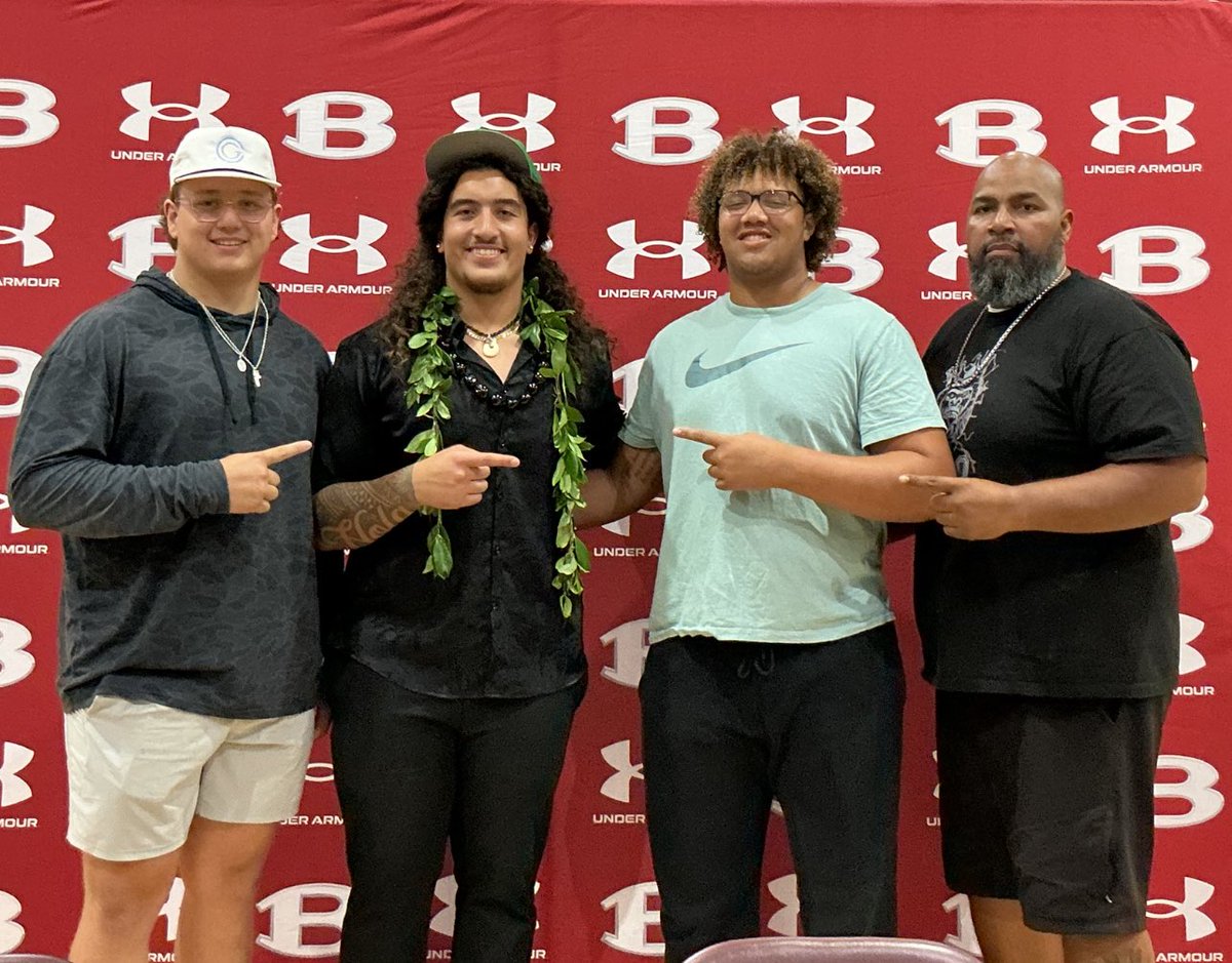 #GoIrish☘️ <a href="/tiki_hola/">Lisiate Tiki Hola</a> is Home 🏠 <a href="/AlisterVallejo/">Alister Vallejo</a> <a href="/JeraldJJMays/">Jerald “The One” Mays</a> <a href="/CoachWash56/">Al Washington</a> <a href="/Marcus_Freeman1/">Marcus Freeman</a> <a href="/9ine0Elite/">NINE 0 ELITE TRAINING ACADEMY</a> <a href="/NickSebas_/">Nick Sebastian</a> <a href="/NDFootball/">Notre Dame Football</a> <a href="/On3sports/">On3</a> <a href="/var_austin/">VAR</a> <a href="/Cory_Mose/">Cory Mose</a>