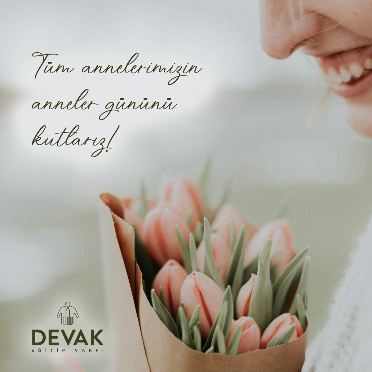 Tüm annelerimizin Anneler Gününü kutlarız!