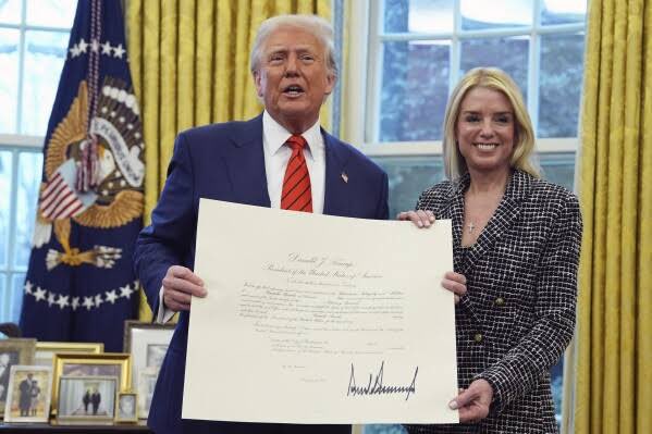 AG Pam Bondi launches a RICO probe into the corrupt Foundation network of the Clinton, Obama, and Biden families. Is this the long-overdue takedown of the century, or will the swamp escape justice yet again?

Do you support AG’s bold move?