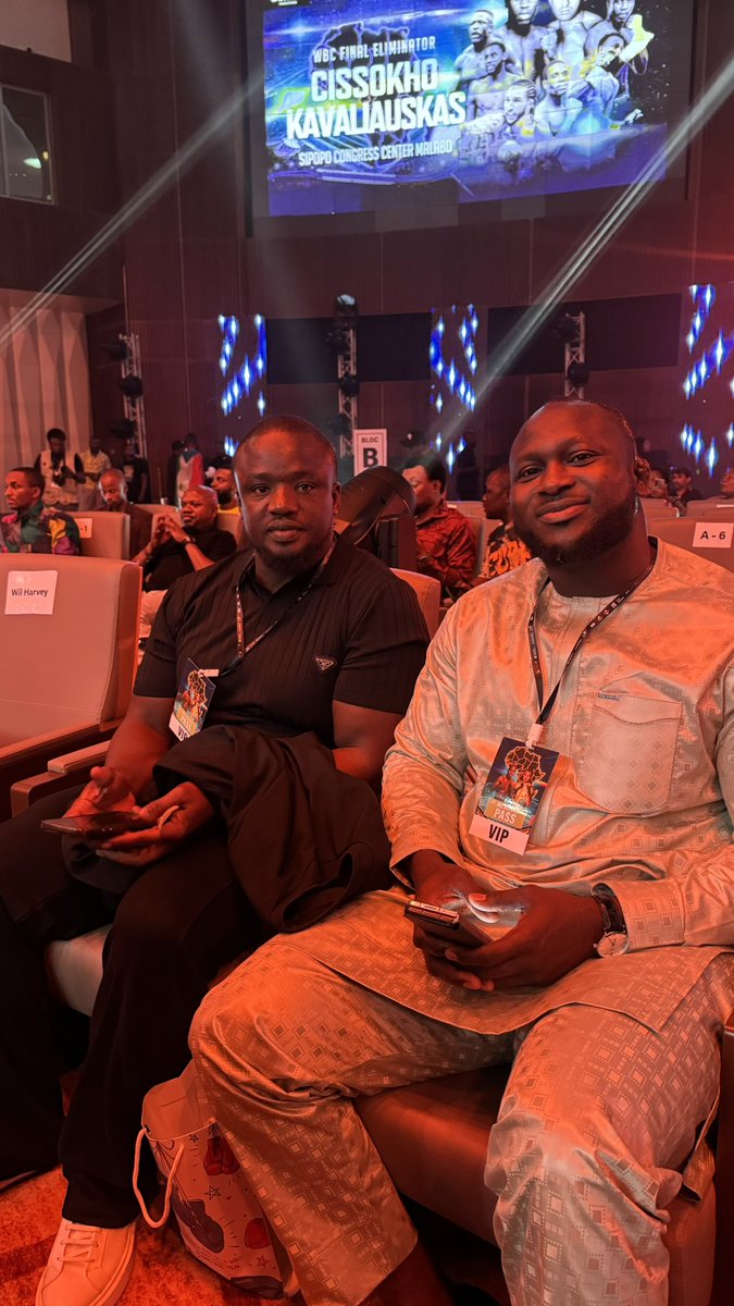 Modou Lo (@modouxlo) on Twitter photo Félicitations à notre frère <a href="/Souleymane_C/">Souleymane Cissokho</a> 🇸🇳, qui combattait aujourd’hui en Guinée équatoriale face au Lituanien Kavaliauskas en demi-finale mondiale de boxe.
Tu fais notre fierté💪🏾. La suite ne pourra être que radieuse, in sha Allah. Félicitations à notre frère <a href="/Souleymane_C/">Souleymane Cissokho</a> 🇸🇳, qui combattait aujourd’hui en Guinée équatoriale face au Lituanien Kavaliauskas en demi-finale mondiale de boxe.
Tu fais notre fierté💪🏾. La suite ne pourra être que radieuse, in sha Allah.