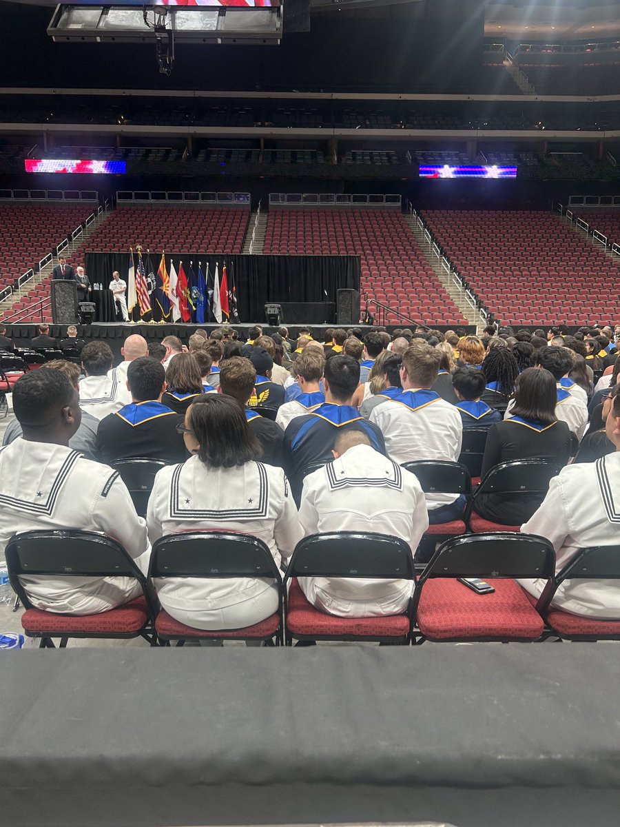 Lisa Fink (@lisa_llfink) on Twitter photo I had the honor to attend the military induction ceremony at the city of Glendale. Thank you <a href="/MayorWeiers/">Mayor Jerry Weiers</a>, his team and the sponsors who put this event together. I had the honor to attend the military induction ceremony at the city of Glendale. Thank you <a href="/MayorWeiers/">Mayor Jerry Weiers</a>, his team and the sponsors who put this event together.