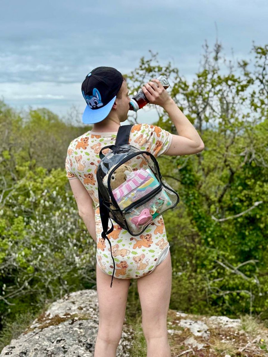 Time for new adventures 🍼

<a href="/plabdl/">Robyndiaper</a> 📸