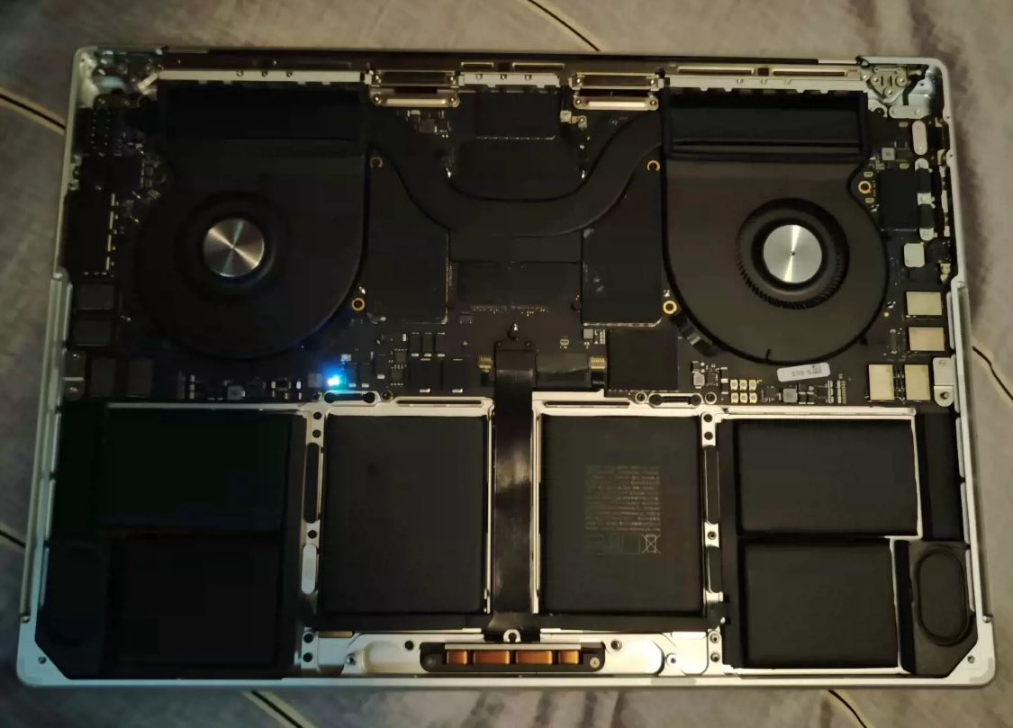 👨💻 tweet media