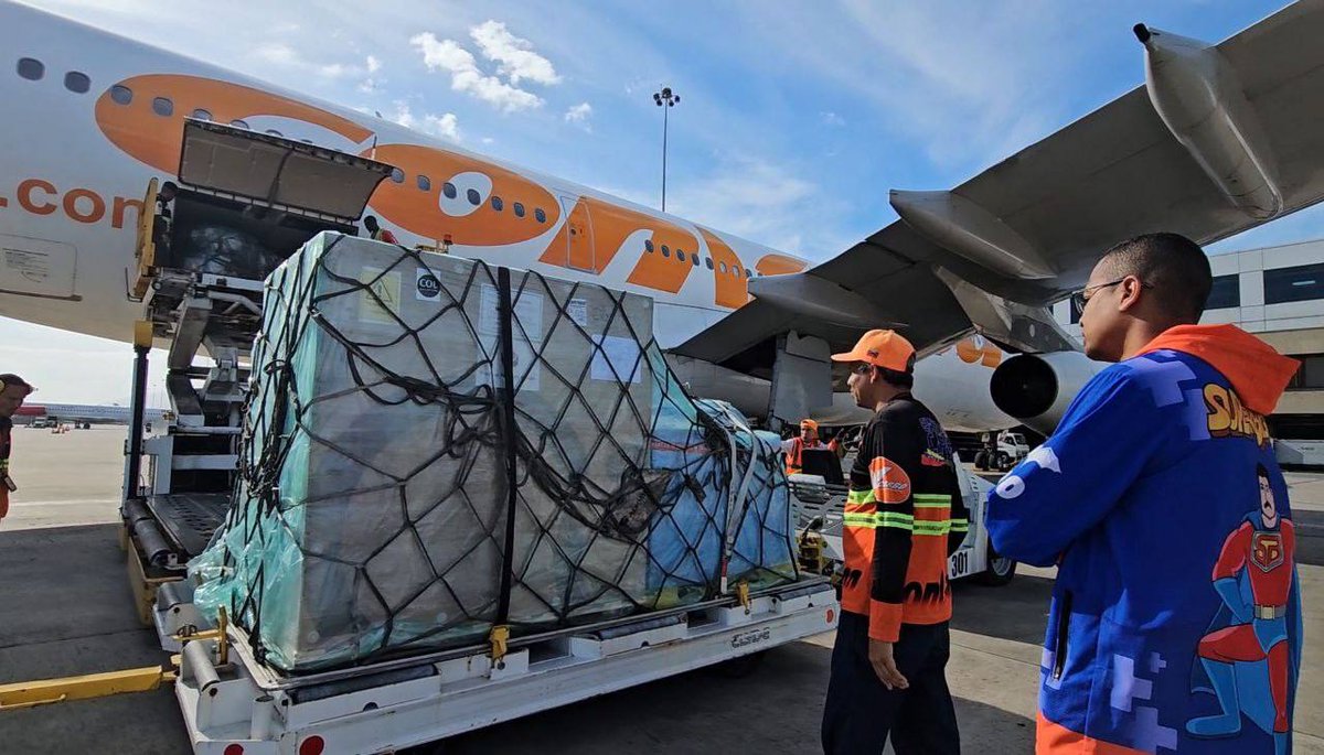 noticierovv's tweet image. #Nacionales | Arriban 700 mil dosis de vacunas BCG al Aeropuerto Internacional Simón Bolívar

Más detalles aquí: noticiasvenevision.com/noticias/nacio…

#NoticiasVenevision #10May
