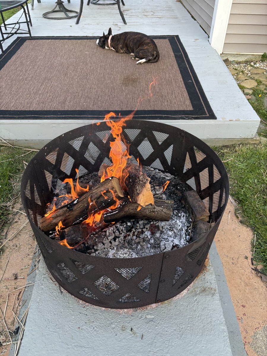 First fire of the season with ⁦<a href="/Tinascarps/">Tina Scarpello Webster</a>⁩ &amp; Barb dog #LakeLife