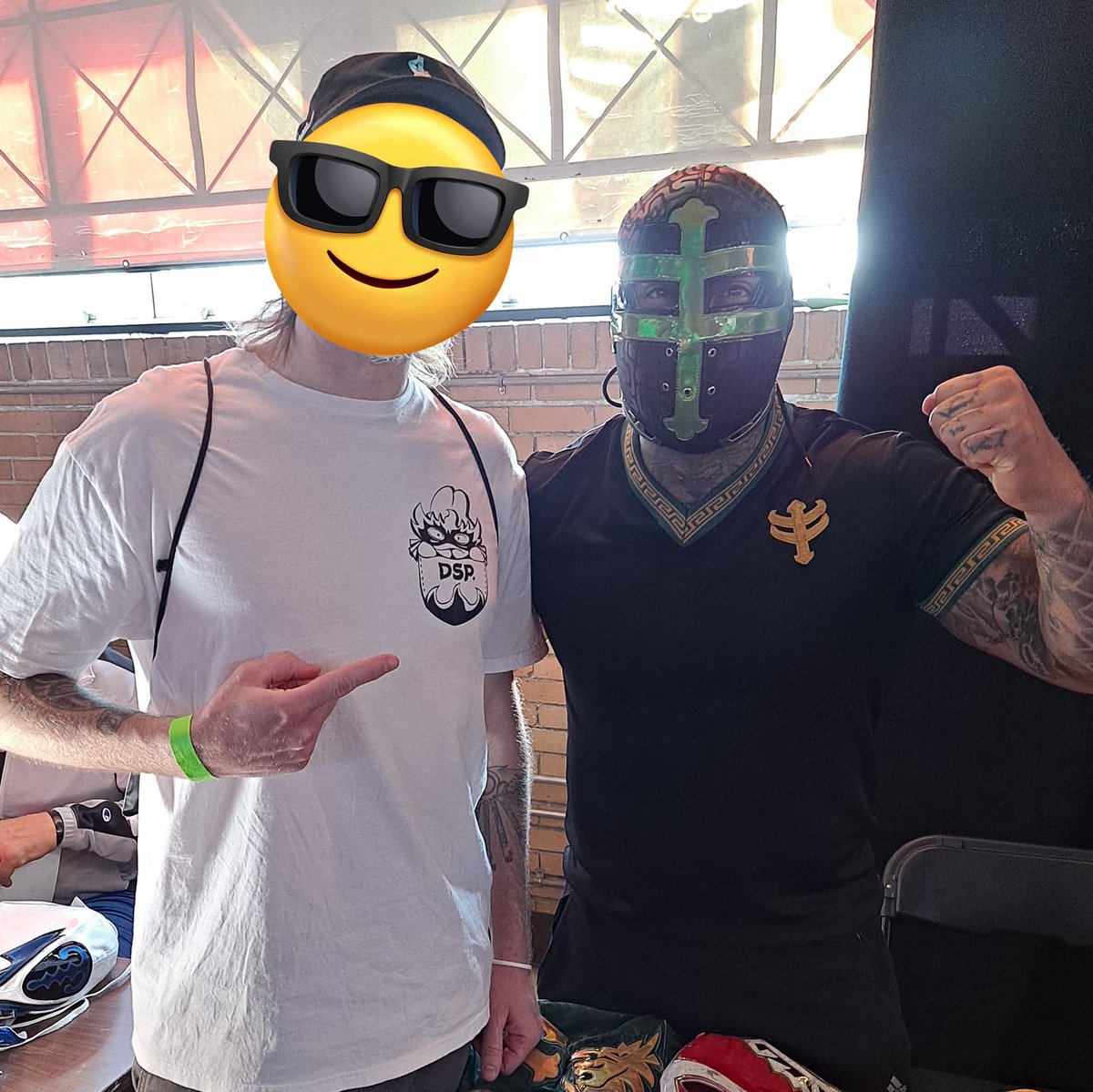 KayfabeRocks's tweet image. The #MLW VIP meet and greet for #AztecaLucha #MLWAzteca off to a great start!