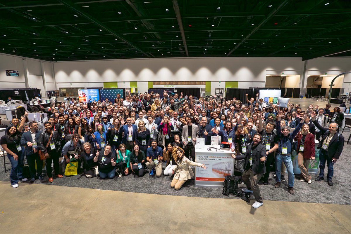 theishitakumar's tweet photo. Wrapped up Day 3 at #SynBioBeta2025 with some amazing takeaways 🚀🧬
Loved learning about @RhScientific’s work in space biotech, exploring @NucleateHQ’s resources for grad students, and ending with @johncumbers’ notes on the next 50 years of synthetic biology 🌍✨ https://t.co/UVIHld6zSJ