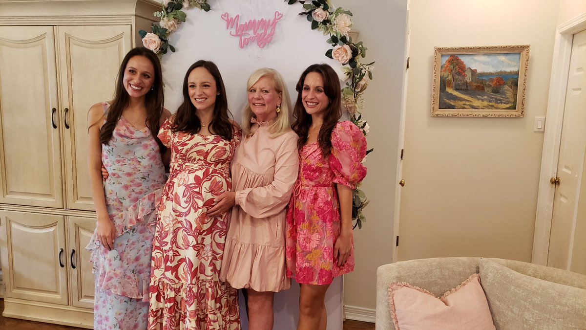 Meg Farris (@megfarriswwl) on Twitter photo I miss my office mate reporter <a href="/ErikaFerrandoTV/">Erika Ferrando KKTV</a> who is now an anchor in Colorado and about to be the mother of a baby girl! #fb I miss my office mate reporter <a href="/ErikaFerrandoTV/">Erika Ferrando KKTV</a> who is now an anchor in Colorado and about to be the mother of a baby girl! #fb