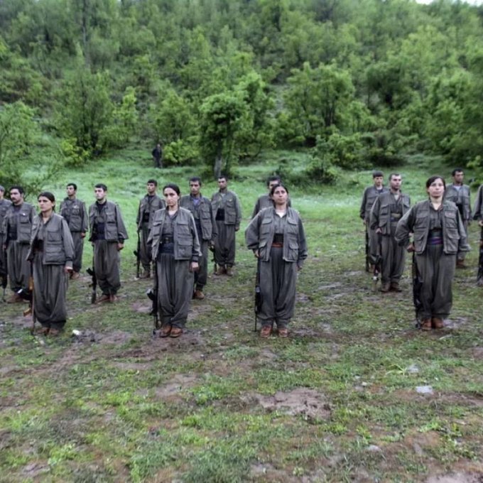 Silahlı eyleme karışmadığı iddia edilen 3.500 PKK’lı terörist Türkiye'ye getirilecek.

(Habertürk)