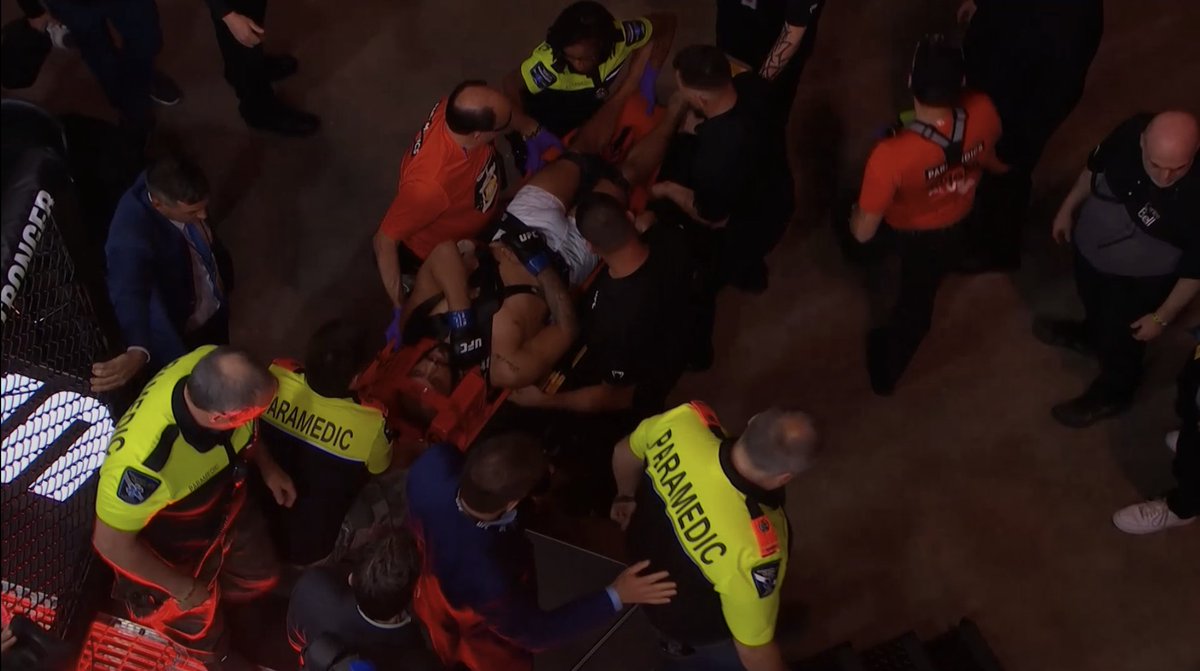 MMABabes's tweet photo. Nasty elbow KO!!!! by Marc-Andre Barrialt Who blasts Bruno Silva at #ufc315live Bruno leaves in a stretcher. https://t.co/isebgEYkb2