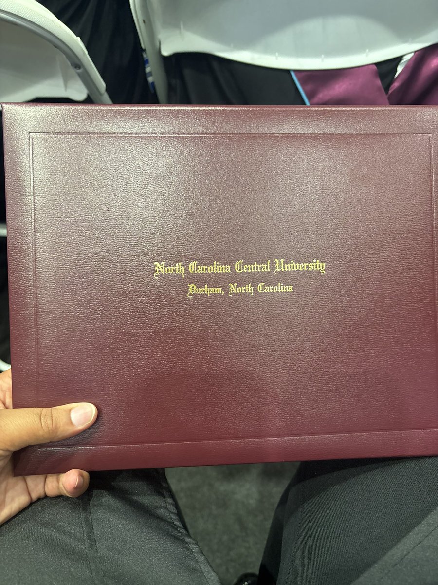 meyahfromda4's tweet photo. Delayed, but never denied! Today I graduated with my masters degree from THE North Carolina Central University! @NCCU https://t.co/KDZwQyQHnk