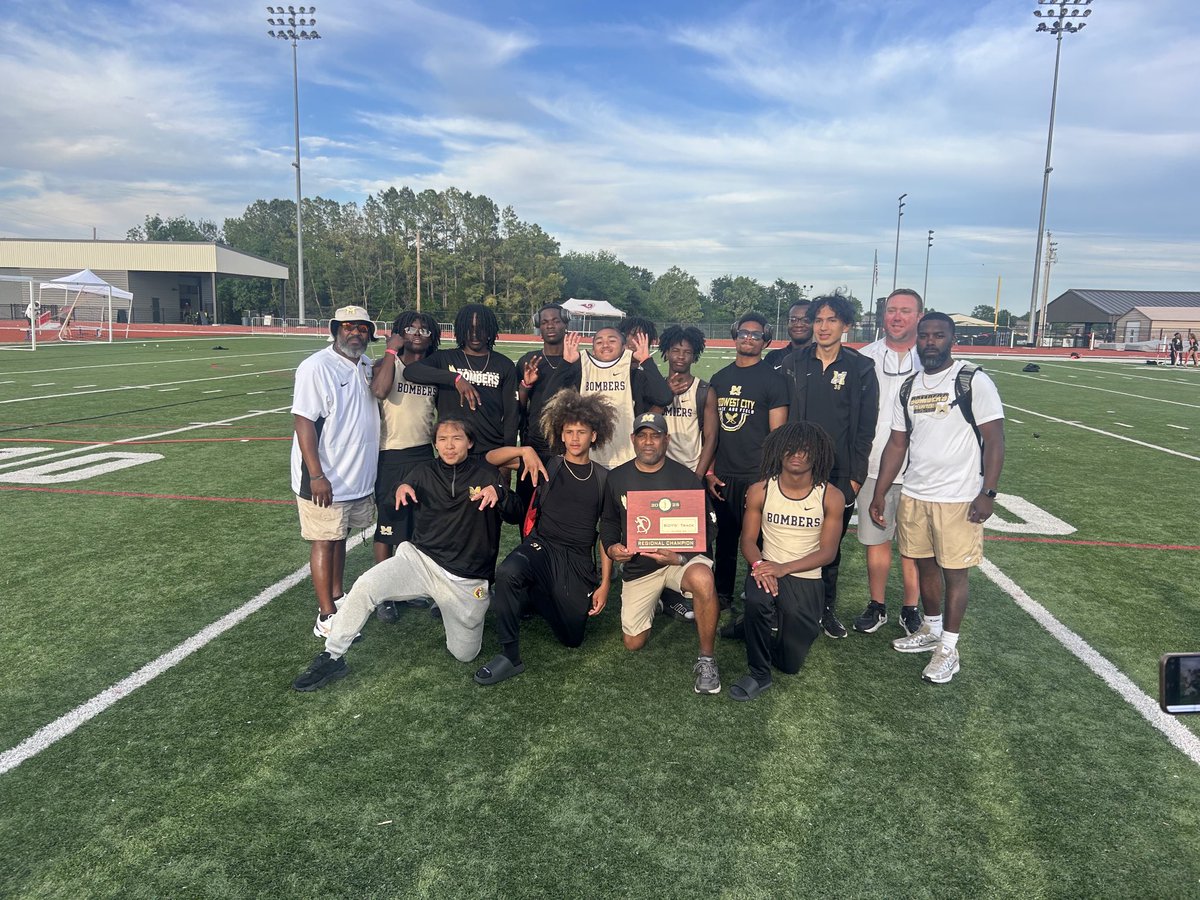 Midwest City Boys Regional Track Champions!!