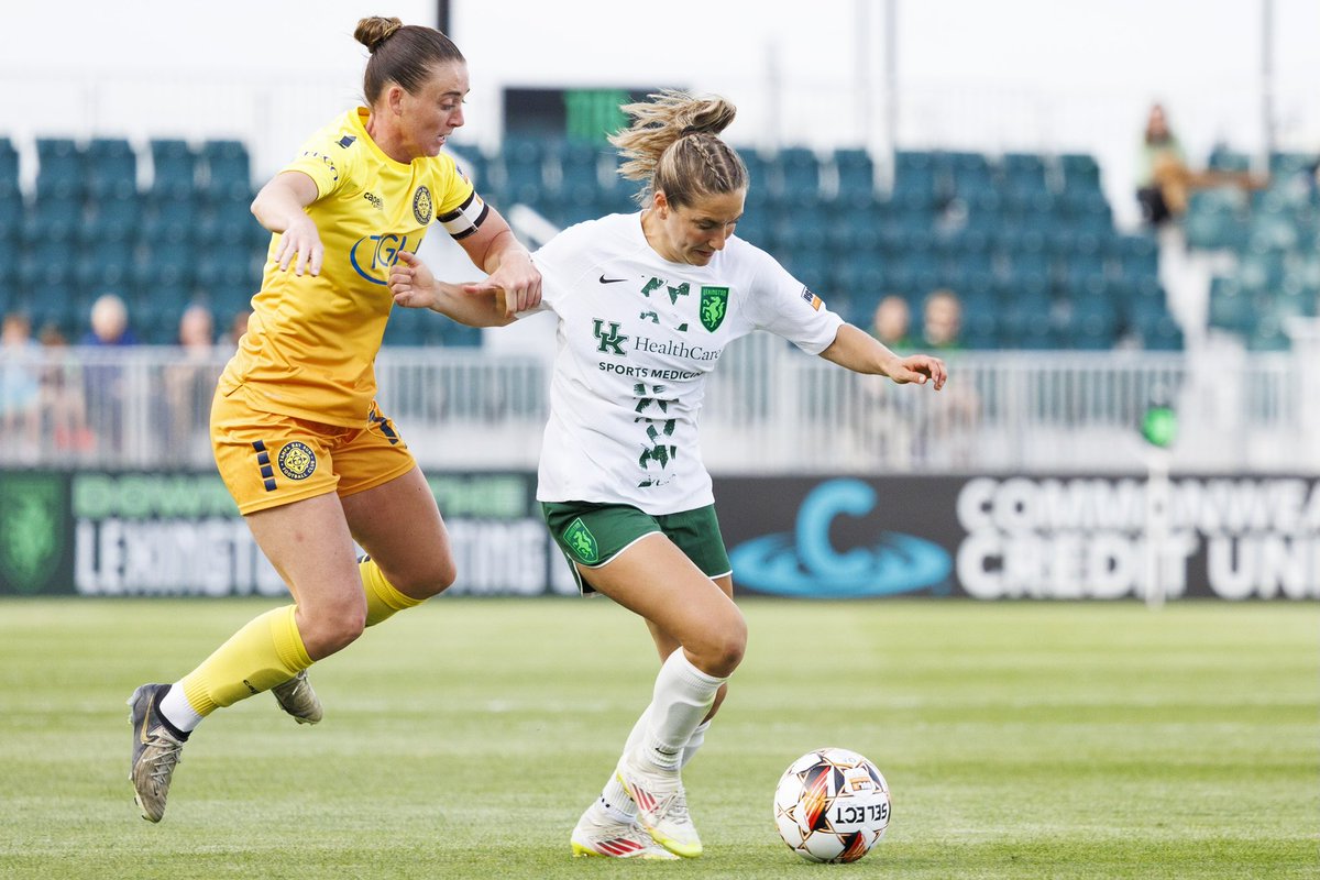 LEXSCwomen's tweet photo. Staying in the fight π₯
#USLSuperLeague #LEXvTB #LexGo https://t.co/ftW7dJPNQk
