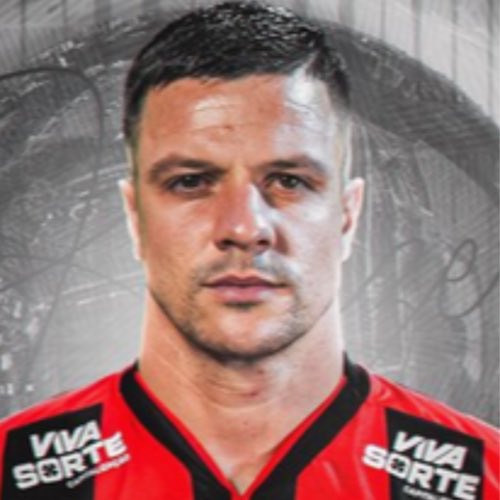 MundinhoCamu's tweet photo. Renato Kayzer x Luis Suárez 
(Brasileirão)
Jogos: 1 x 33
Gols: 2 x 17
Média de gols por jogo: 2,00 x 0,52

A média de gols fala por si só 🤷‍♂️ Estamos diante da maior besta fera que o futebol brasileiro verá nos próximos tempos. https://t.co/gRCXTsYA3h