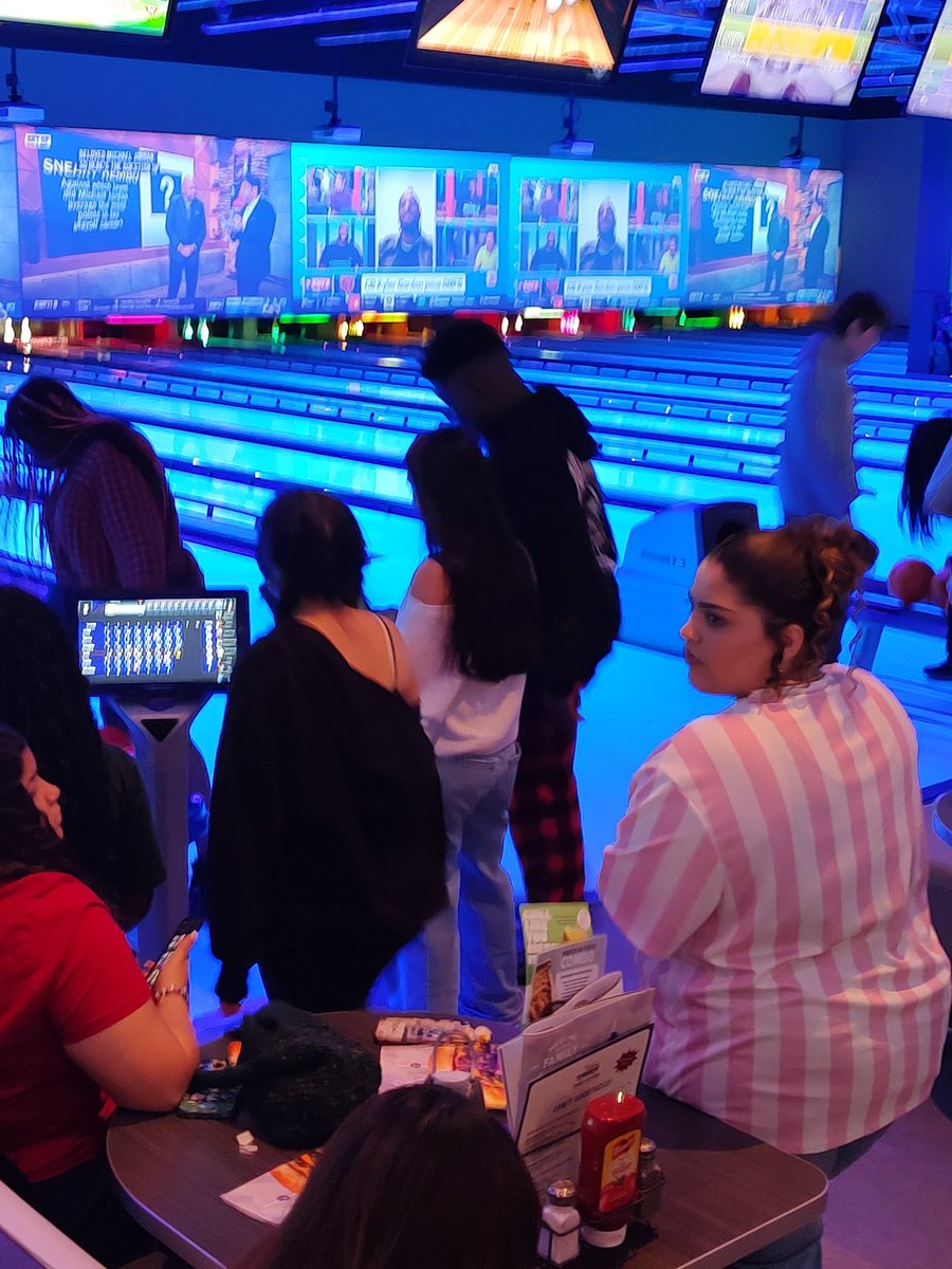 It was a great day to celebrate 10 years of CMA at Main Event!!!! Happy anniversary to us and congratulations on being named a Reward school for two years in a row!!