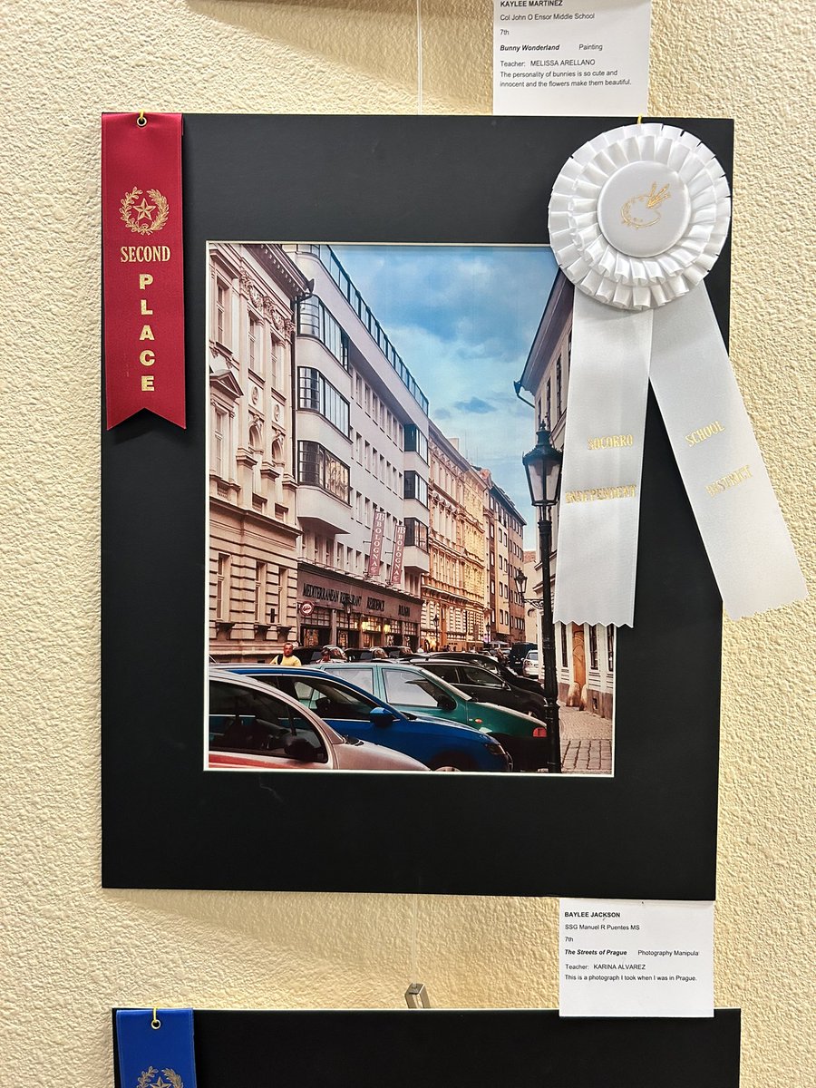 Mrs.K.Alvarez (@puentesms_art) on Twitter photo Congratulations to our 2nd Place winners in their division! ๐ฅณ๐๐<a href="/Puentes_MS/">Greta June Brasgalla</a> <a href="/SISD_FineArts/">SISD Fine Arts</a> Congratulations to our 2nd Place winners in their division! ๐ฅณ๐๐<a href="/Puentes_MS/">Greta June Brasgalla</a> <a href="/SISD_FineArts/">SISD Fine Arts</a>