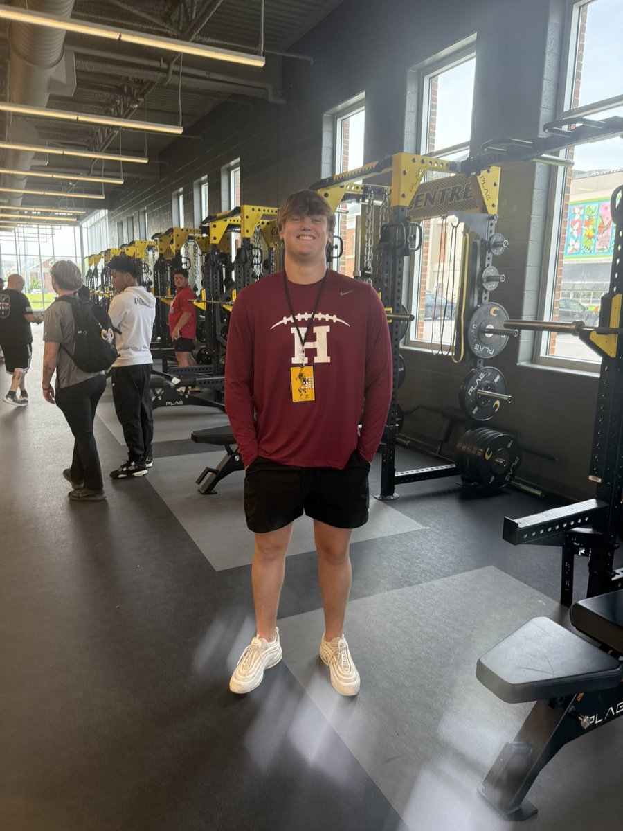 davis_shumaker's tweet image. Had a great time at Centre Football! Big thanks to @lachendro1 for the invite, can’t wait to be back on campus. @HHSPantherFB @CoachWi1burn @84OnGo @JaggerRich18 @Dwight__P