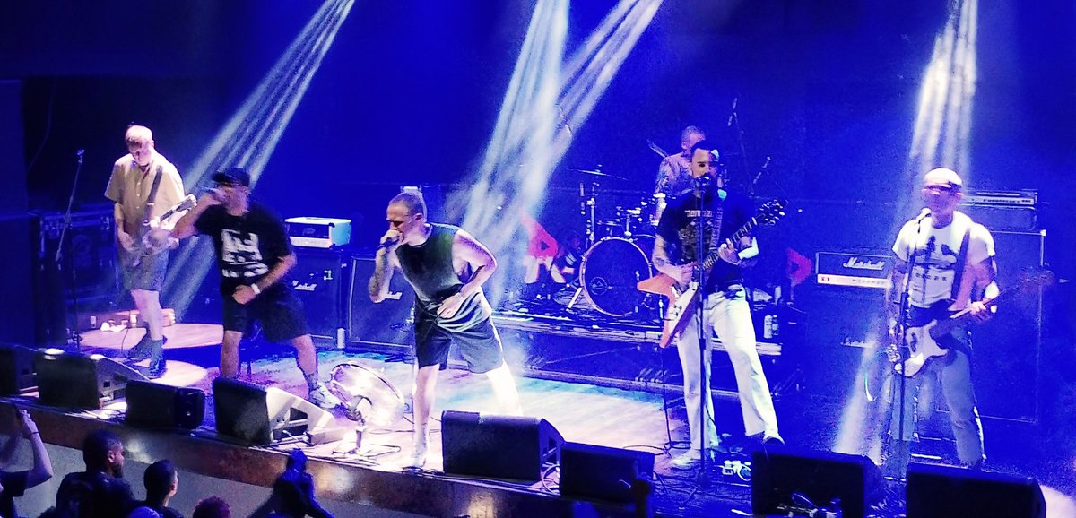 donniedarko73's tweet image. the chisel: tour what a fucking nightmare @ circo voador 

#thechisel #thechiseluk #whatafuckingnightmare #circovoador #lapa #riodejaneiro