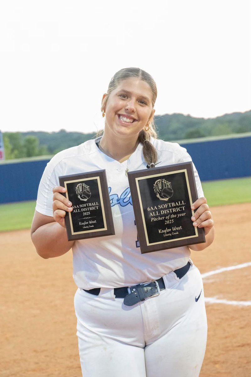 Kaylor West 2026 (@kaylor_west) on Twitter photo District 6AA undefeated champions! Proud of our <a href="/LibertyCreekSB/">Liberty Creek Softball</a> team! I received 6AA pitcher of the year and all district. Let’s keep it going! District 6AA undefeated champions! Proud of our <a href="/LibertyCreekSB/">Liberty Creek Softball</a> team! I received 6AA pitcher of the year and all district. Let’s keep it going!