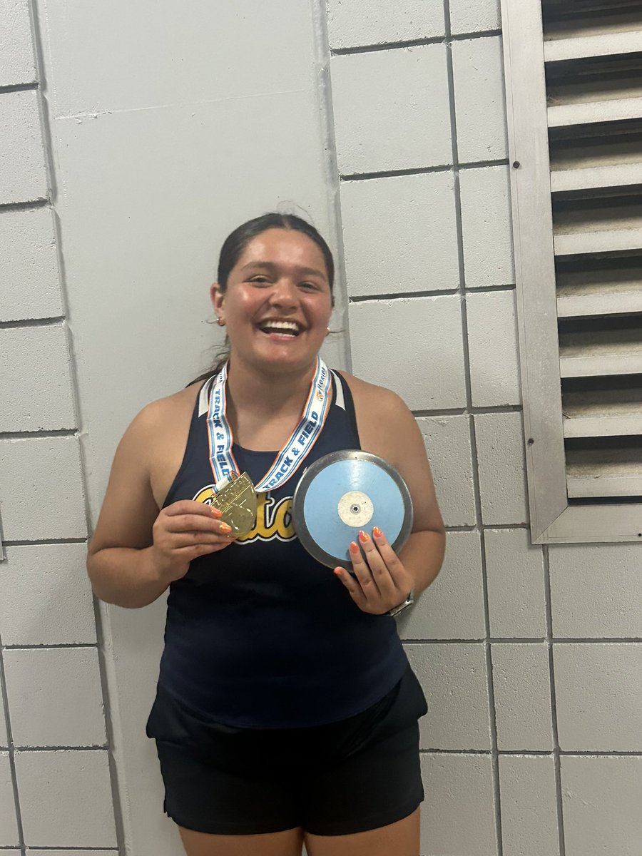 LOLHS Gators Track & Field tweet media