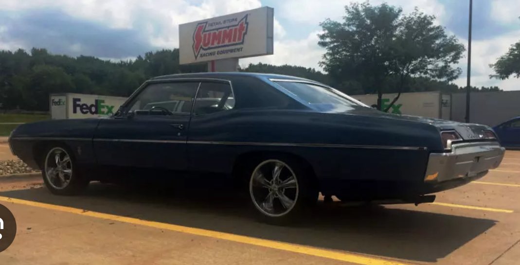 PurePrimate's tweet photo. @DougEyolfson Or Dads who drove these Pontiac Laurentians… https://t.co/ZJ0Fc4oXNr