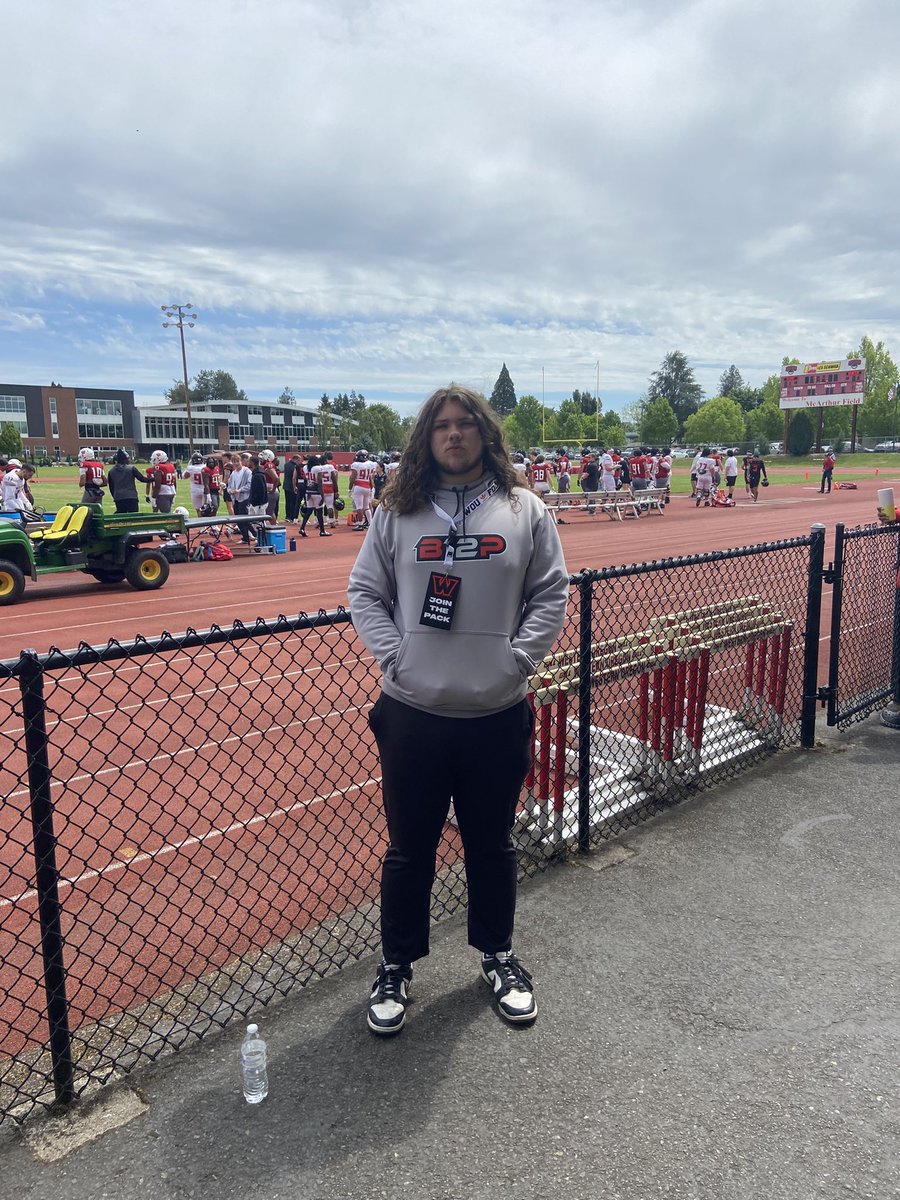 Connor Schmitendorf (@connorschmiten1) on Twitter photo Thank you <a href="/CoachManningWOU/">Josh Manning</a> for having me out to Western Oregon University for junior day!
<a href="/bgtigerstrength/">Tiger Strength</a> <a href="/B12PFootball/">Big12Performance</a> Thank you <a href="/CoachManningWOU/">Josh Manning</a> for having me out to Western Oregon University for junior day!
<a href="/bgtigerstrength/">Tiger Strength</a> <a href="/B12PFootball/">Big12Performance</a>
