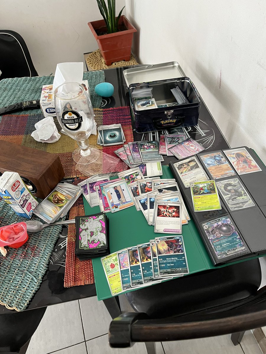 BugcatcherCL's tweet image. Fue día de intentar armar un mazo con las compras del último semestre. Encontré un canal de discord donde se puede jugar utilizando la cámara, eso si , tengo que mejorar mi inglés ( challenge accepted ) jaja