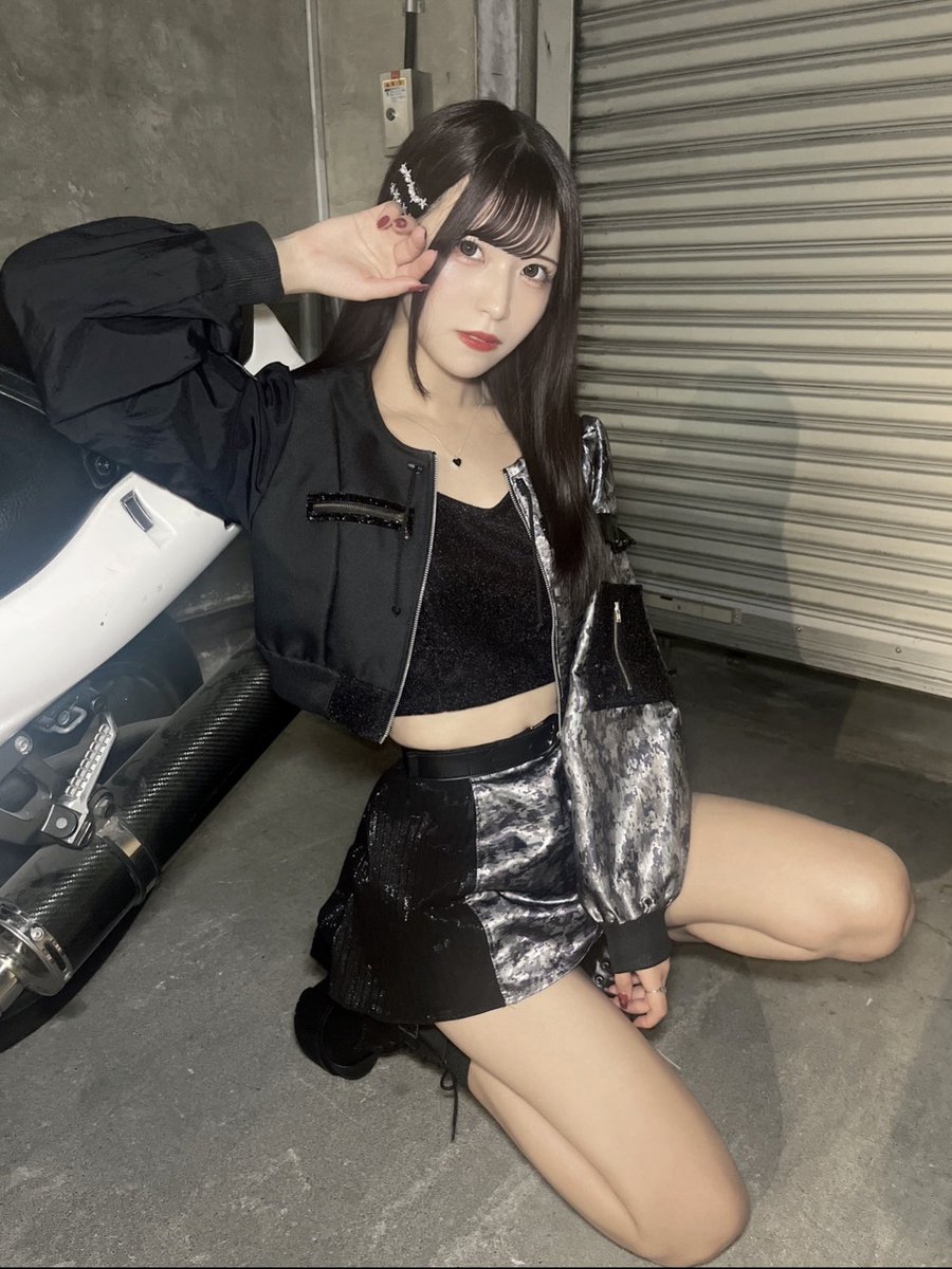 ⚠️最後の通販チェキ本日までです⚠️
ツアー衣装とお気に入りの衣装にしました⛓️

これが本当に最後に届けられるメッセージになるので、今日最後会えない方も感謝を伝えさせて欲しいです、たくさんの方にたくさんの愛を届けられますように🙏お守り🤝
kingsari.theshop.jp