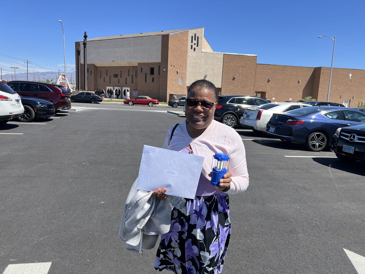 Congratulations 🎊🎉🎈 Earlie King for being one of our Winners of AACN Bearer of the Light ☝️ 

We appreciate you and celebrate you today and every day for the special ways you keep that light in and for our community  👏